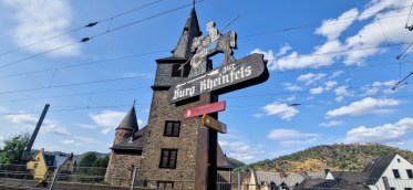 How to reach Burg rheinfels- A beautiful castle in St.Goar on the Rhine