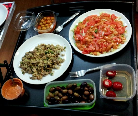 Spanish dinner:olives,salad,omlette