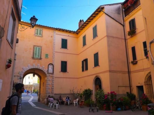 tuscany road trip route via europediaries.com