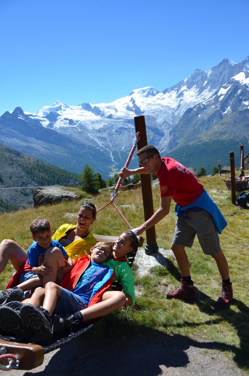 Where do Swiss locals go skiing and on holidays in Switzerland?Saas Fee is one of their favourites!Read more at